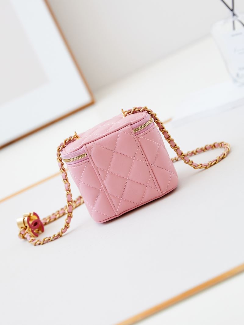 Ch**el cosmetic bags